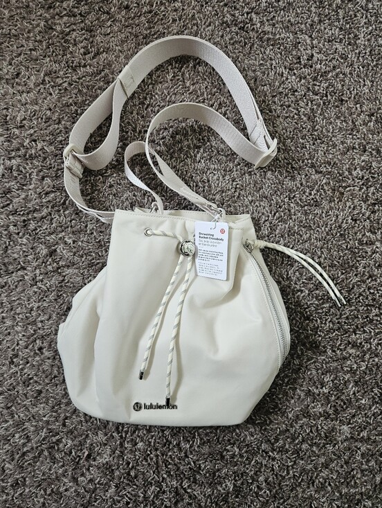 lululemon athletica Handbags - Lululemon Drawstring Crossbody Bag 5L